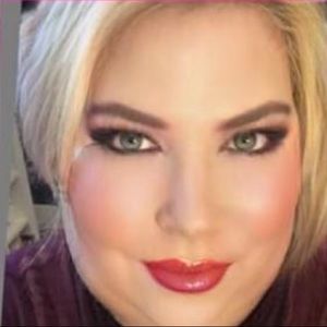 Meet your Posher, Lisaanne